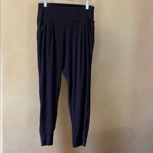 Sz S Vuori women’s Black High-Waisted Pants w/Pockets EUC